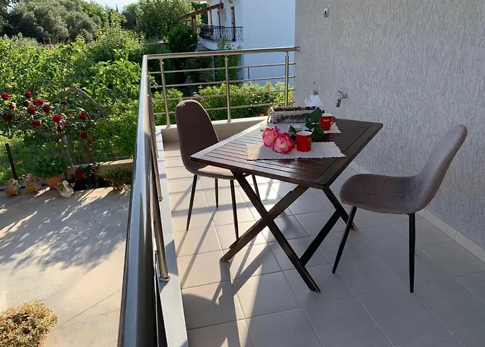 In Nea Kallikratia Nea Kallikrateia